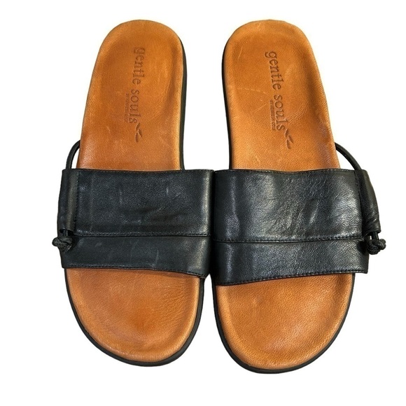 gentle souls Shoes - Gentle Souls by Kenneth Cole Golum Slide Sandal Black Leather Size 7.5